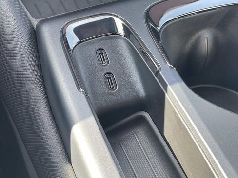 New 2026 Chevrolet Equinox EV RS image 24