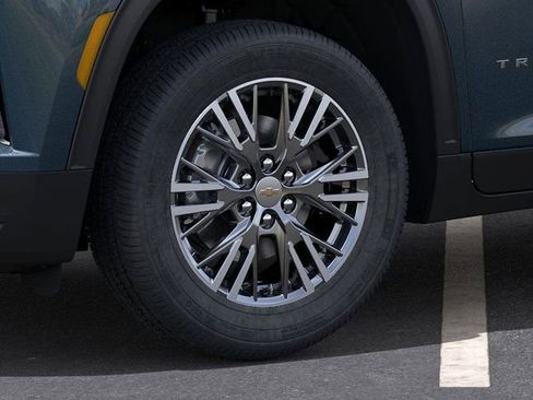 New 2026 Chevrolet Traverse LT w/ Driver Confidence Package image 9