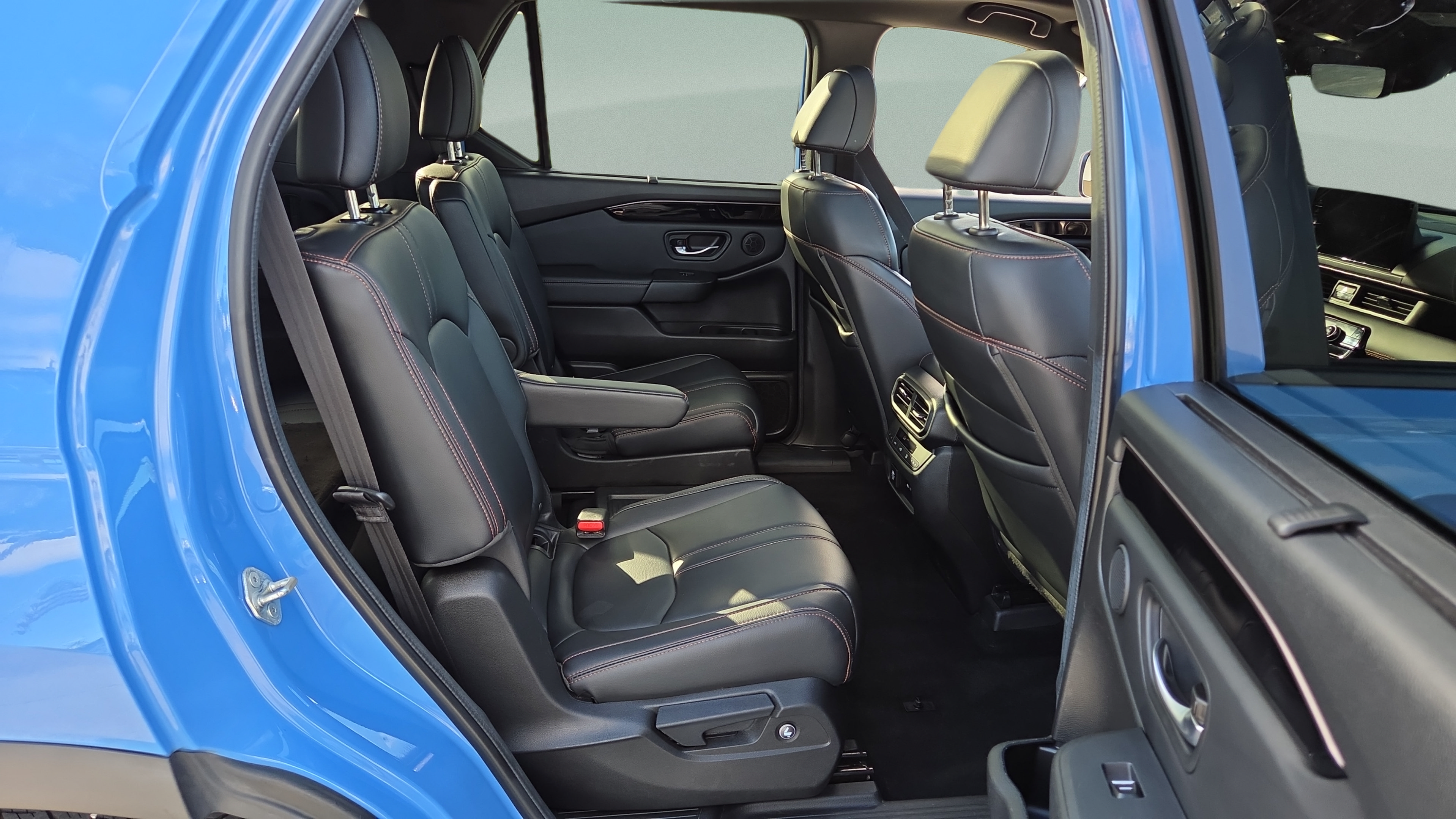 Used 2024 Honda Pilot TrailSport image 15