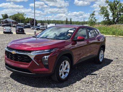 Used 2024 Chevrolet Trax LS w/ LS Convenience Package