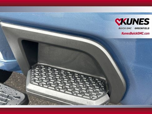 New 2026 GMC Sierra 3500 Denali w/ Denali Reserve Package image 41