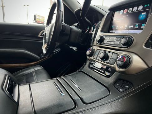 Used 2019 GMC Yukon XL Denali w/ Denali Ultimate Package image 39
