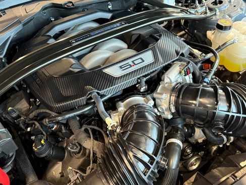 Used 2024 Ford Mustang Dark Horse image 33