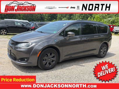 Used 2019 Chrysler Pacifica Limited w/ S Appearance Package