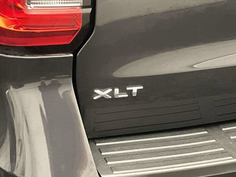 Used 2022 Ford Expedition Max XLT AWD/4WD image 24
