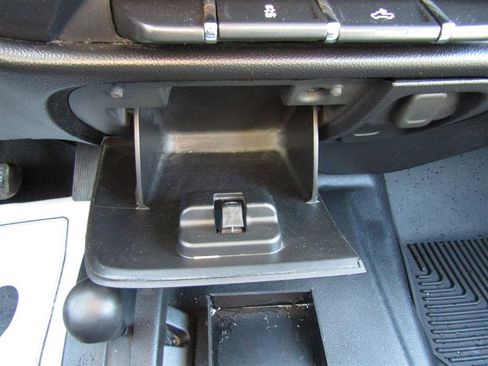 Used 2017 GMC Sierra 1500 4x4 Double Cab w/ Sierra Convenience Package image 20