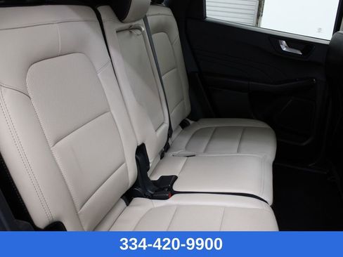 Used 2022 Ford Escape SEL w/ Class II Trailer Tow Package image 19