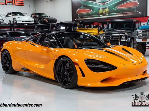 Used 2024 McLaren 750S Spider image 26