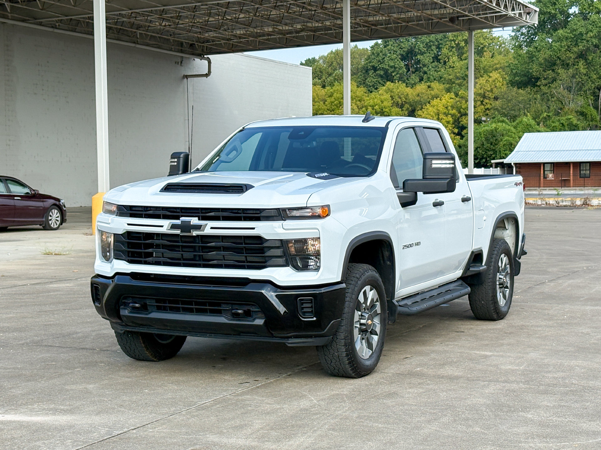 Used 2025 Chevrolet Silverado 2500 Custom w/ Custom Convenience Package AWD/4WD image 5