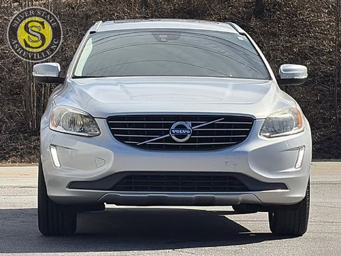 Used 2015 Volvo XC60 T5 Premier image 2