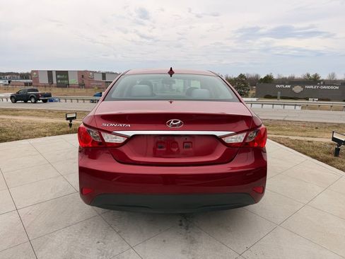 Used 2014 Hyundai Sonata GLS w/ Popular Equipment Group 2 image 4