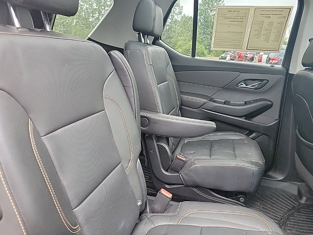 Used 2020 Chevrolet Traverse Premier w/ Redline Edition FWD image 10