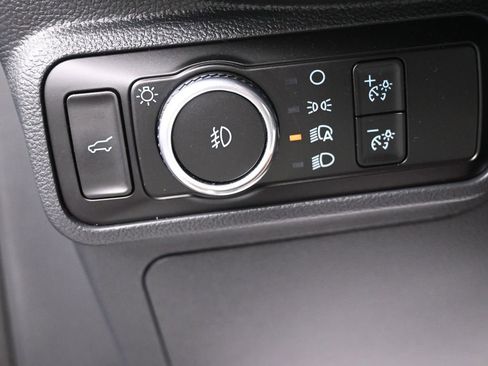Used 2025 Ford Explorer ST-Line AWD/4WD image 17