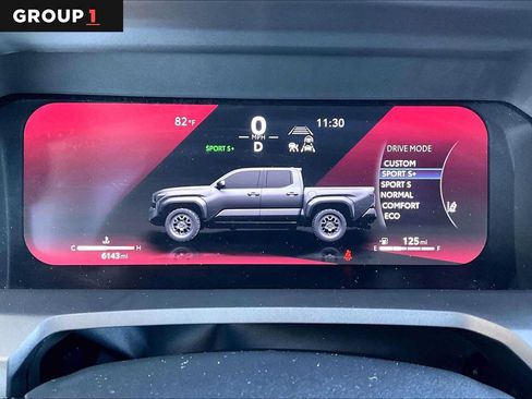 Used 2025 Toyota Tacoma Limited AWD/4WD image 35