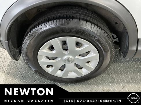 Used 2020 Nissan Rogue Sport S FWD image 39