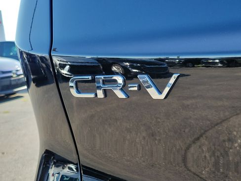 Used 2024 Honda CR-V LX image 6