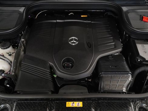 New 2026 Mercedes-Benz GLE 450 4MATIC image 32