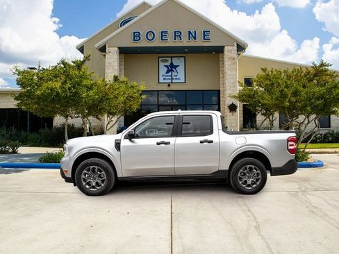 Used 2024 Ford Maverick XLT w/ XLT Luxury Package image 2