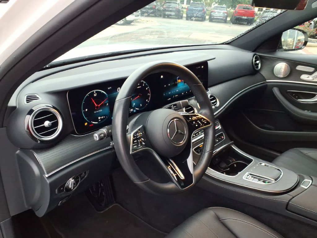 Certified 2023 Mercedes-Benz E 350 4MATIC Sedan image 19