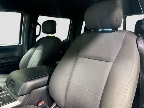 Used 2019 Ford F150 XLT w/ Equipment Group 302A Luxury AWD/4WD image 21
