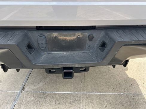 Used 2021 Ford F250 XL w/ Power Equipment Group image 8