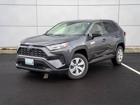 Used 2025 Toyota RAV4 LE image 1