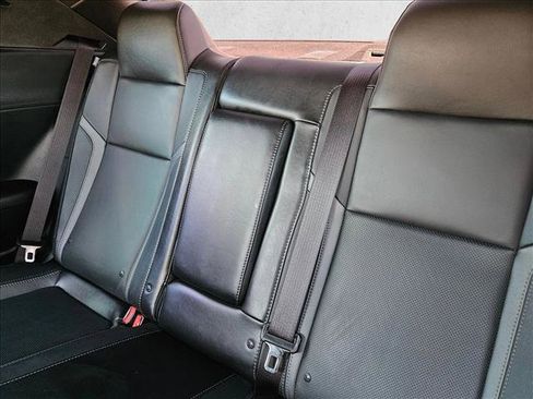 Used 2018 Dodge Challenger SXT Plus RWD image 17