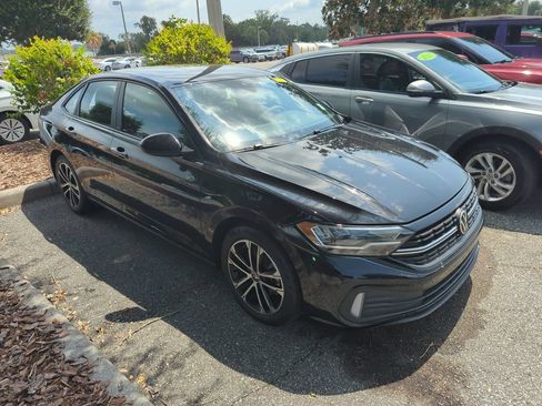 Used 2024 Volkswagen Jetta Sport FWD image 1