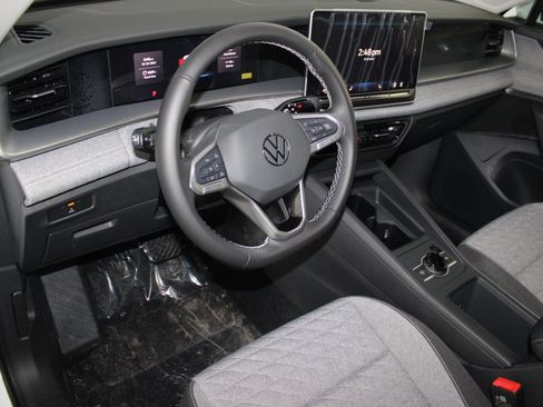 New 2026 Volkswagen Tiguan S image 4