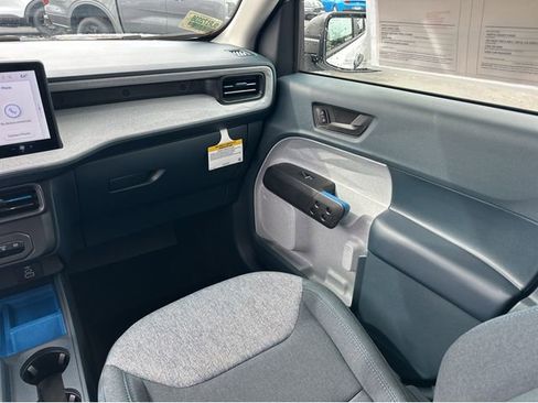 Used 2025 Ford Maverick XLT w/ Equipment Group 302A image 14