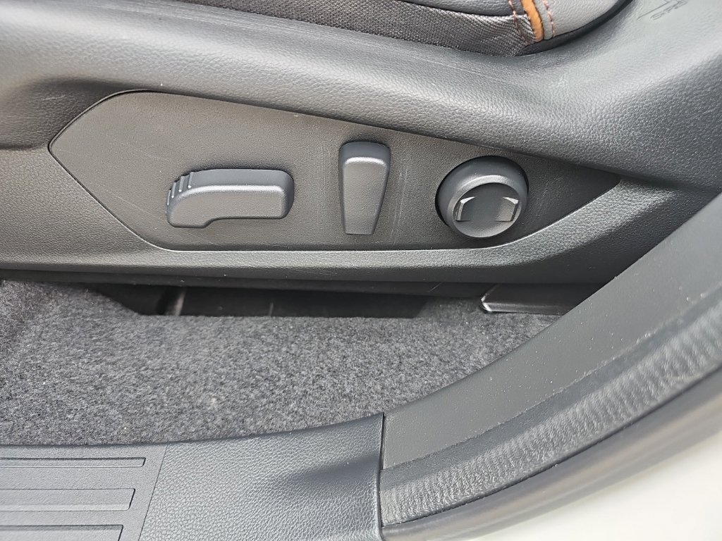 Used 2025 Subaru Forester Sport AWD/4WD image 32