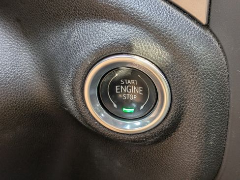 Used 2022 Chevrolet Silverado 1500 Custom RWD image 22