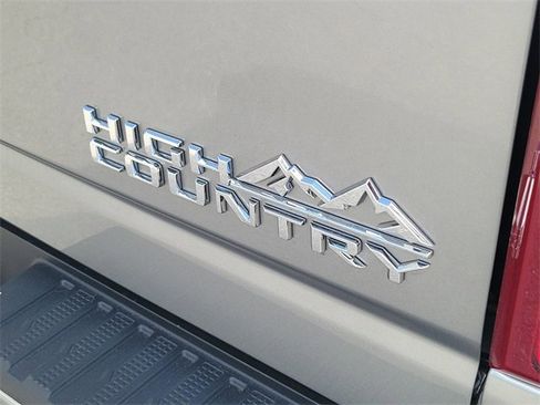 Certified 2025 Chevrolet Silverado 3500 High Country w/ High Country Premium Package image 5