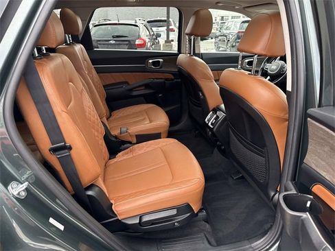 Certified 2021 Kia Sorento SX Prestige image 8