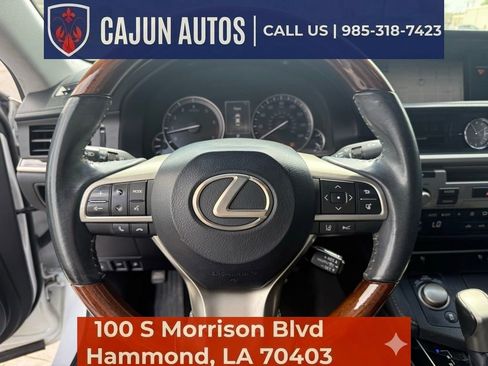 Used 2018 Lexus ES 350 w/ Navigation System Package FWD image 13