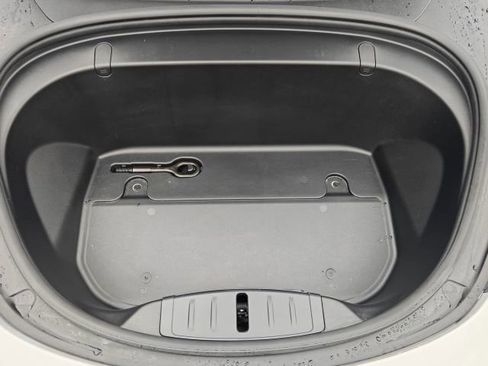 Used 2019 Tesla Model 3 Mid Range image 33