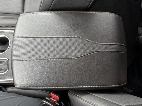 Used 2019 Chevrolet Traverse Premier w/ Redline Edition image 21