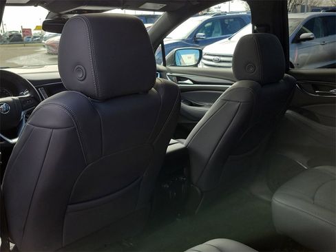 Used 2023 Buick Enclave Essence w/ Experience Buick Package image 15