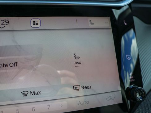 New 2026 Jeep Cherokee Laredo AWD/4WD image 18
