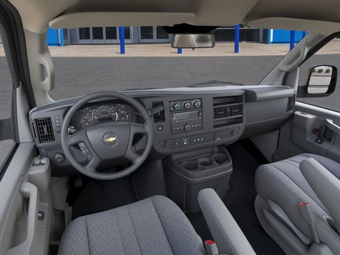 New 2025 Chevrolet Express 3500 w/ Power Convenience Package image 15