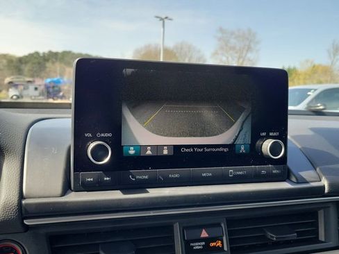 Certified 2024 Honda Pilot Sport image 21