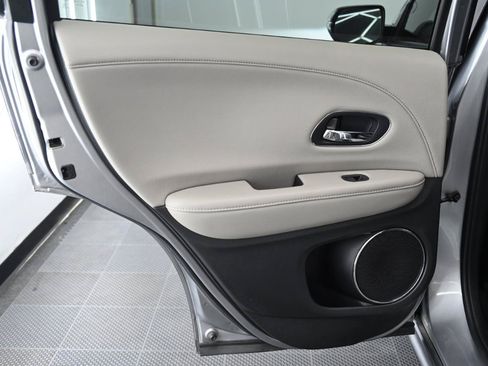 Used 2022 Honda HR-V EX-L image 29