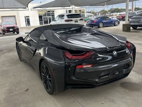 Used 2019 BMW i8 Roadster image 2