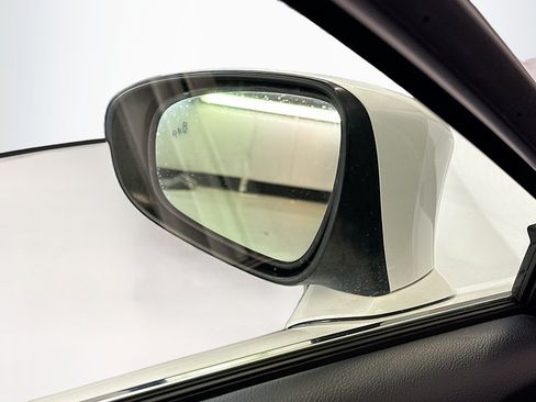 Used 2017 Lexus IS 300 AWD image 16