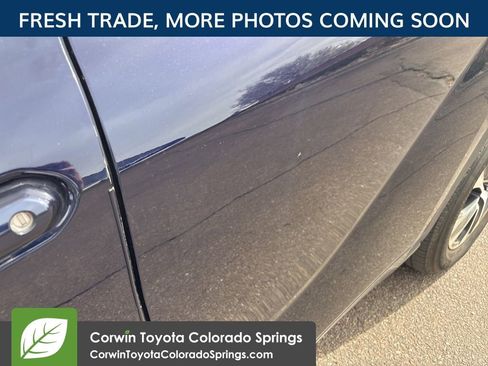 Used 2022 Toyota Highlander XLE image 13