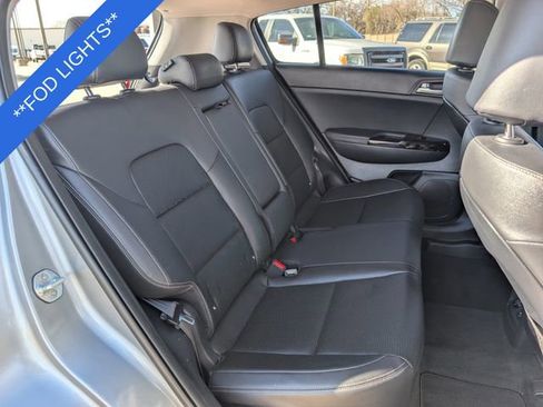Used 2022 Kia Sportage EX image 24