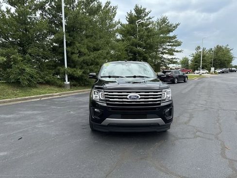 Used 2020 Ford Expedition XLT w/ Equipment Group 201A RWD image 7