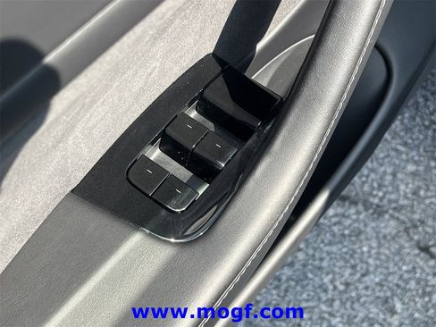 Used 2020 Tesla Model 3 Long Range image 15