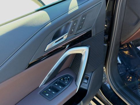 Used 2025 BMW X1 xDrive28i image 23