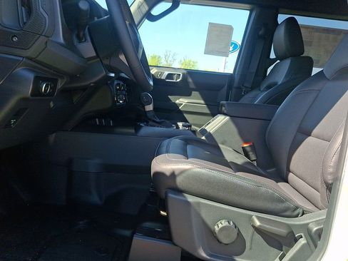 New 2026 Ford Bronco Big Bend AWD/4WD image 7